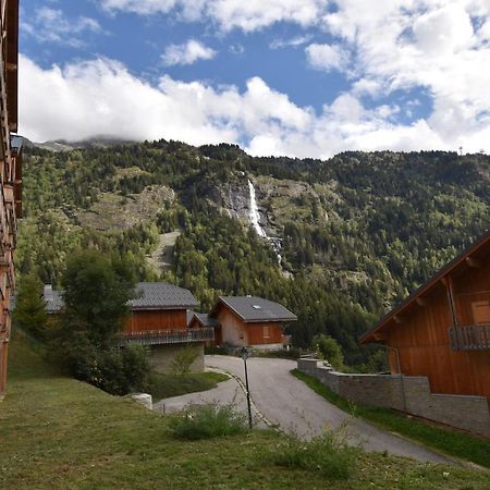 Вилла Vaujanylocations - Domaine Du Patre Экстерьер фото